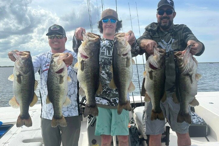 Private Lake Okeechobee Bass Charter Near Boca Raton - Photo 1 of 10